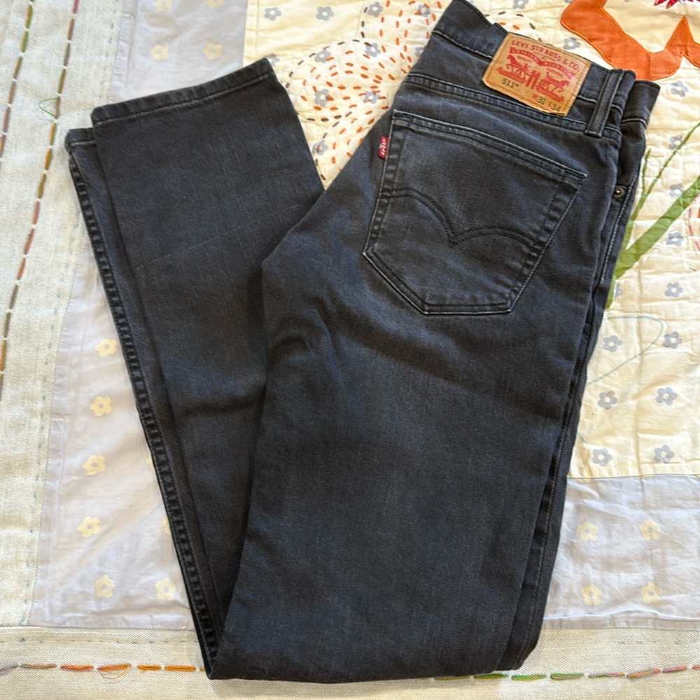 gently used LEVIS